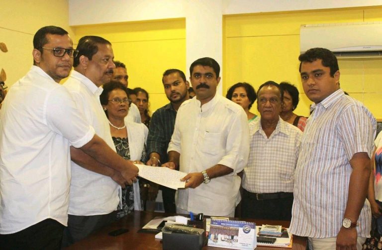 Yuri Alemao walking Goa Forward way?