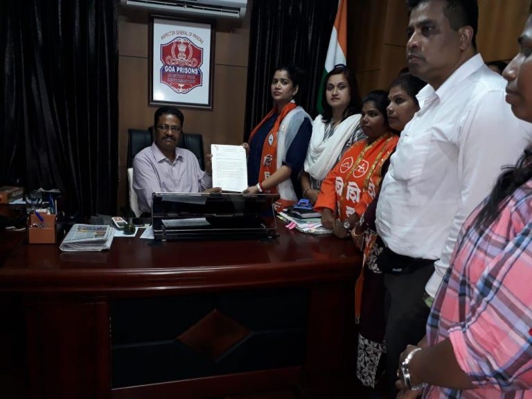 Shiv Sena demands parole for Mahanand Naik be cancelled, petitions IGP