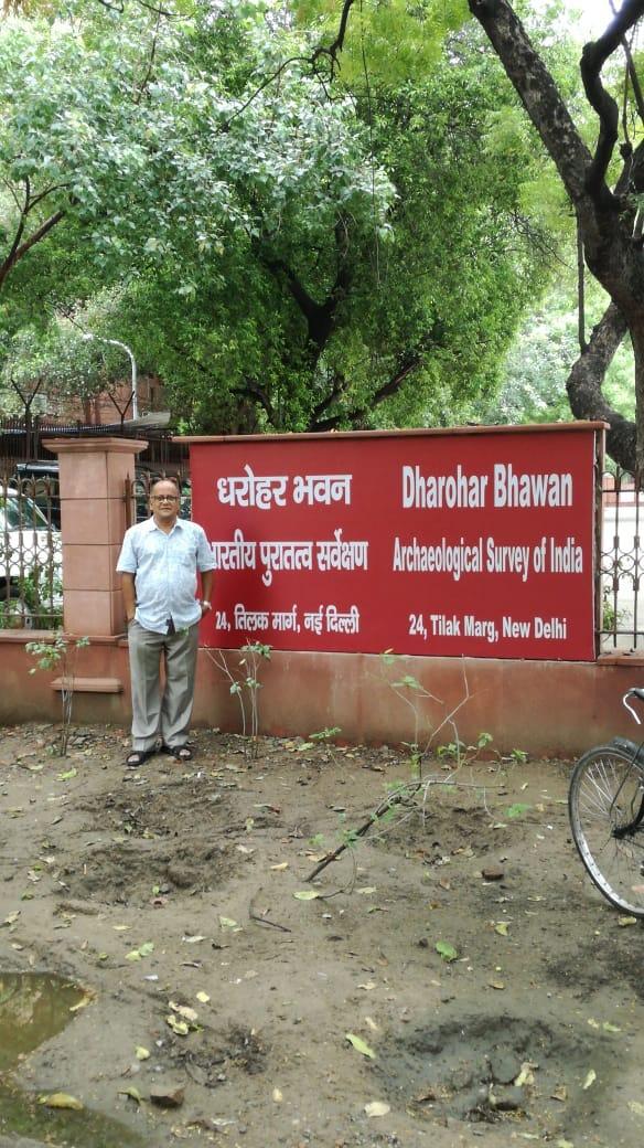 Power Minister  Madkaikar’s illegal compound wall will be not be spared: Dir of monuments