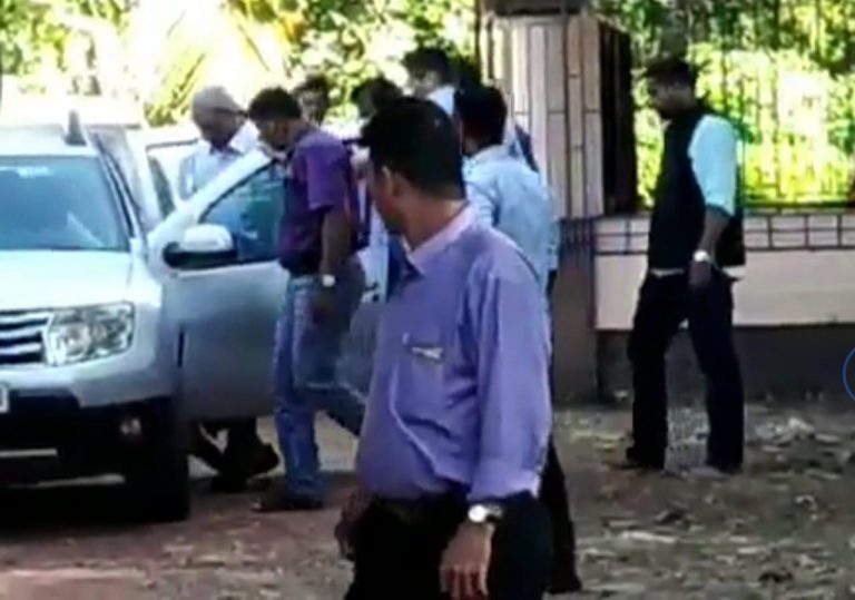 BJP Core Committee, alliance partners meet Parrikar in hospital