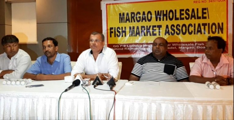 Fish traders demand Health Minister’s resignation, apology