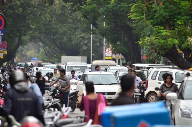 Beware Govt vehicle drivers!!! Your license will be suspended If caught using phone while driving