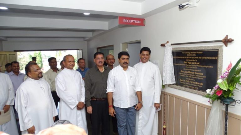 Agriculture department to provide Rs 25 lakh annually for FiiRE incubation centre: Vijai Sardesai