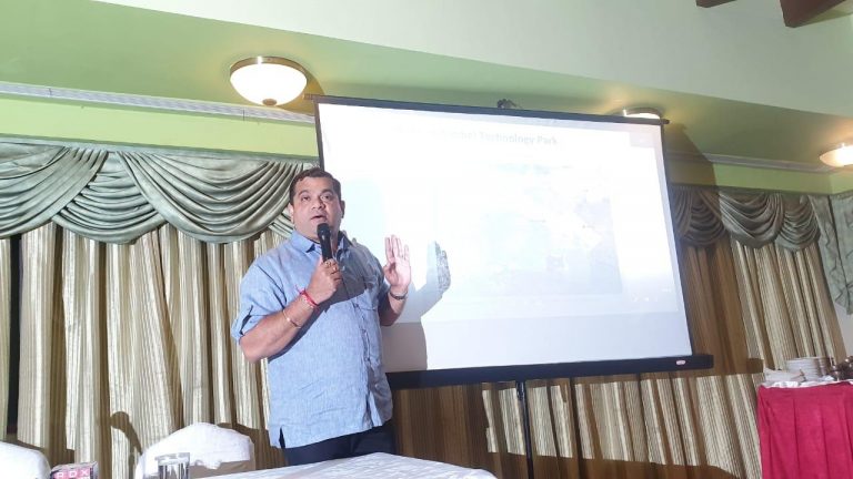 Government plans smaller IT parks in each taluka: Khaunte