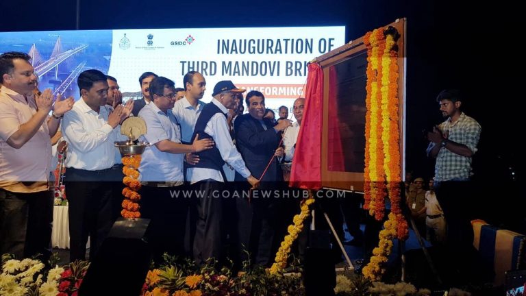 Third Mandovi Bridge inaugurated, Parrikar makes public appearance