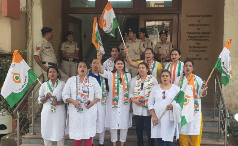 Appoint “Pothole Sentinels” in the State to highlight poor roads: Pratima attacks Dhavalikar