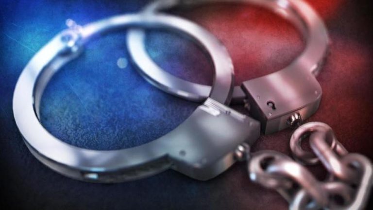 Calangute police arrest 09 persons for drinking alcohol and creating nuisance in public area.