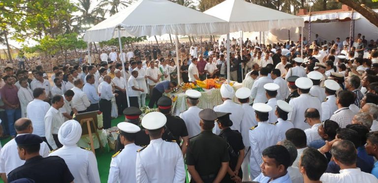 Goa bids adieu to Manohar Parrikar  Miramar: Goa Chief Minister Manohar