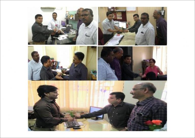 MMC CO Siddhivinayak Naik resorts to Gandhigiri for tax collection