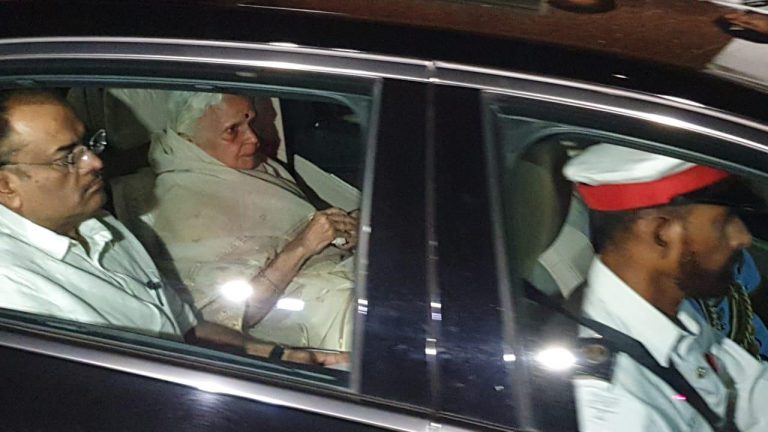 Governor condoles death of Parrikar