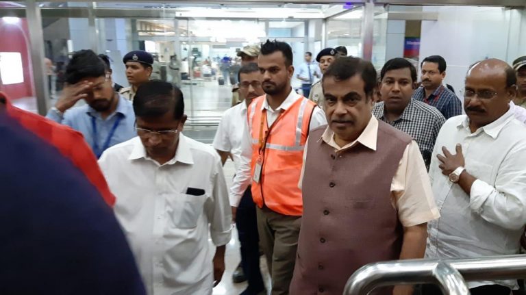 Nitin Gadkari arrives in Goa, series of meetings to begin
