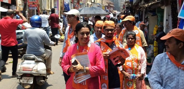 Shiv Sena promises assured minimum support to mining dependents, till industry resumes