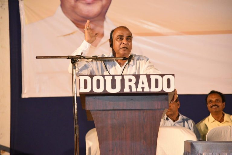 Ajgaonkar claims that Gadkari had leaked info about MGP MLAs quitting the party