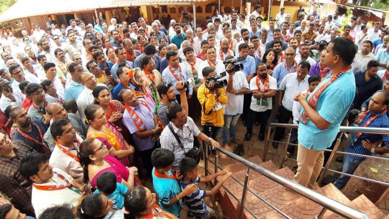 Siddharth Kunkolienkar files nomination on BJP ticket in Panaji constituency