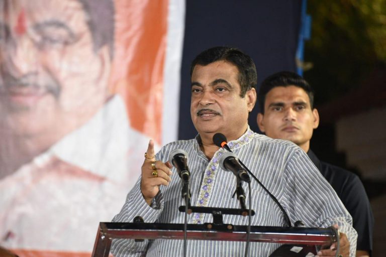 Tough task for Sawant to keep coalition together: Nitin Gadkari