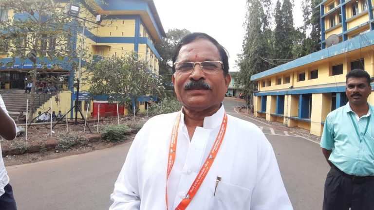 In North BJP leading, South see tough fight 