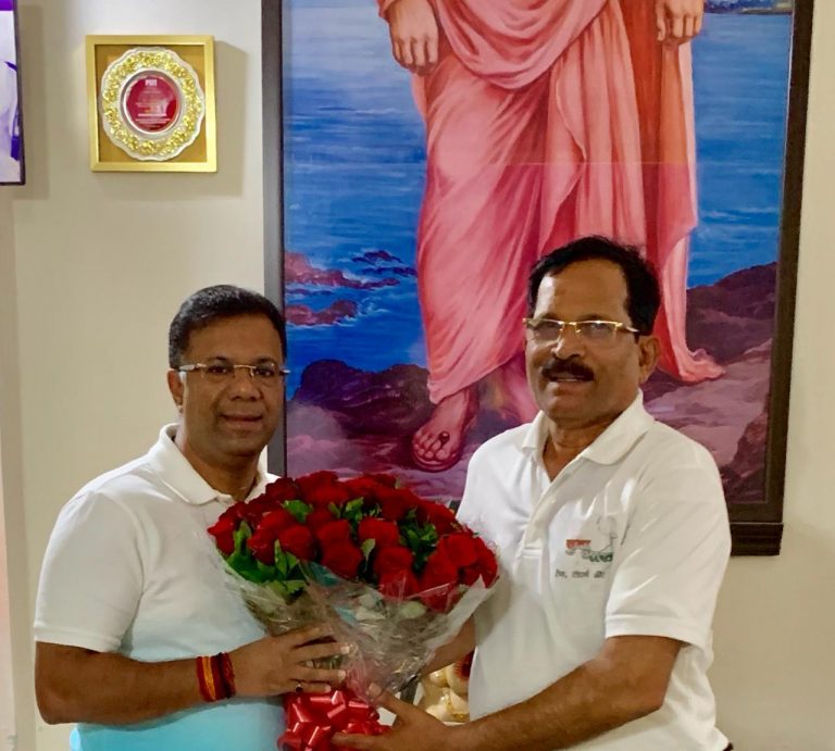 Health Minister Vishwajit Rane meets Shripad Naik, wishes him on his induction
