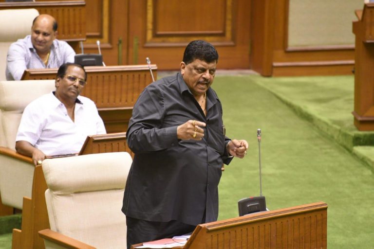 MLAs oppose Traffic Sentinel scheme on the floor of the House