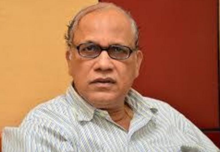 Digambar Kamat accuses Babu Ajgaonkar of contempt of Goa Assembly