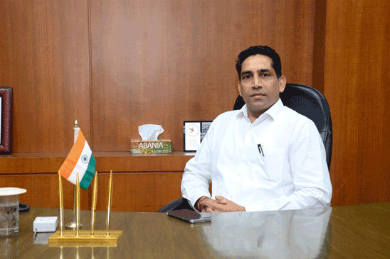 Permanent Art Gallary for artists on card 