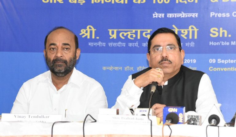 Yeddyurappa, Pramod Sawant should talk to resolve Mahadayi water dispute: Union Minister