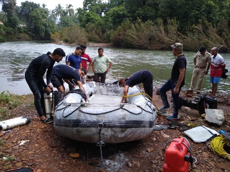 Naval divers recover body of drowned boy at dudhsagar waterfall