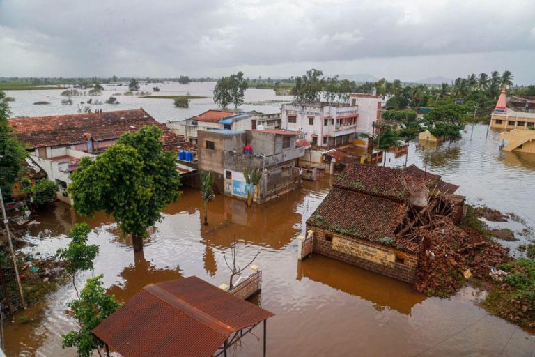 IRCS-GOA contributes Rs. 1.50 lakhs towards Kolhapur floods