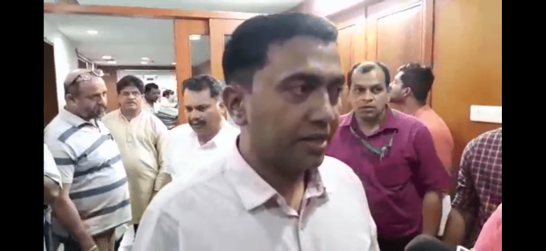 If required will take all party delegation to Delhi on Mhadei- CM