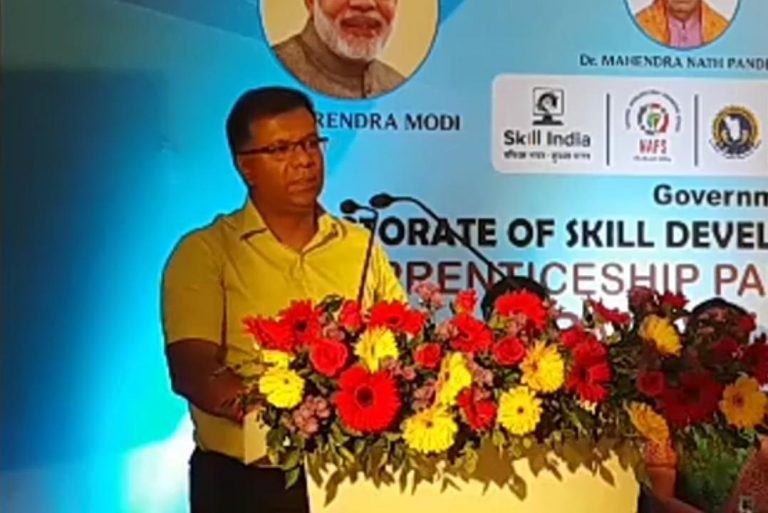 Govt should make people from mining industry, re-employable: Vishwajit Rane 