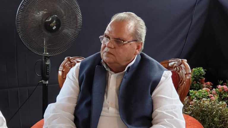 I would be spending time here in a peaceful way: Governor