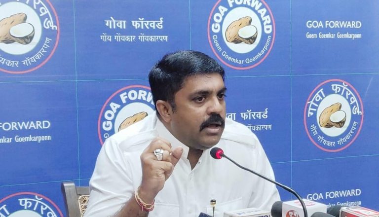 Govt’s inability to control traffic jam may be to disrupt feast of Goencho Saib: Vijai Sardesai