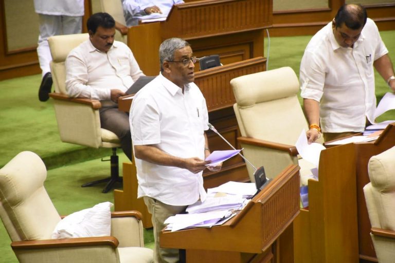 Ministers, MLAs should first stop visiting Casinos: Sudin Dhavalikar