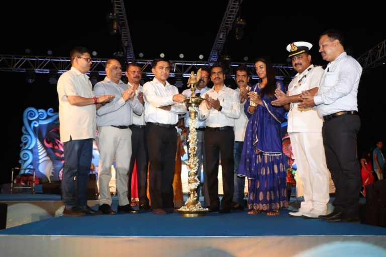 Chief Minister inaugrates Aqua Goa Mega Fish festival 2020 at Campal