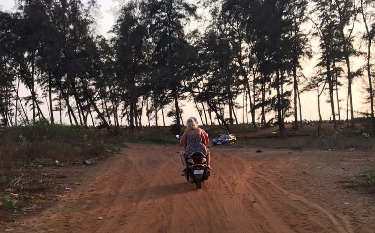 Foreigners party hard in Arambol’s forest as State undergoes lockdown By Special Investigation Team