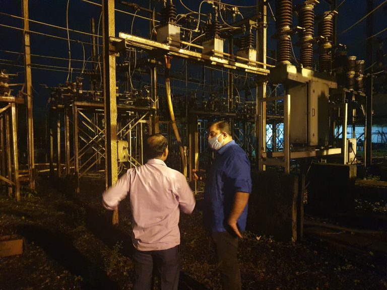 Heavy rains disrupt electricity at Porvorim, MLA swings into action