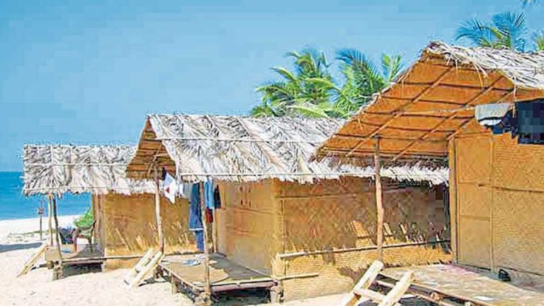 कोकणातल्या 8 समुद्र किनार्‍यांवर उभारला जाणार शॅक्स अर्थात चौपाटी कुटी