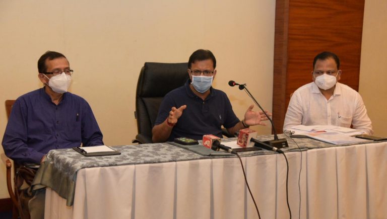 One year free medical treatment, complimentary health check up for plasma donor and his family: Vishwajit Rane