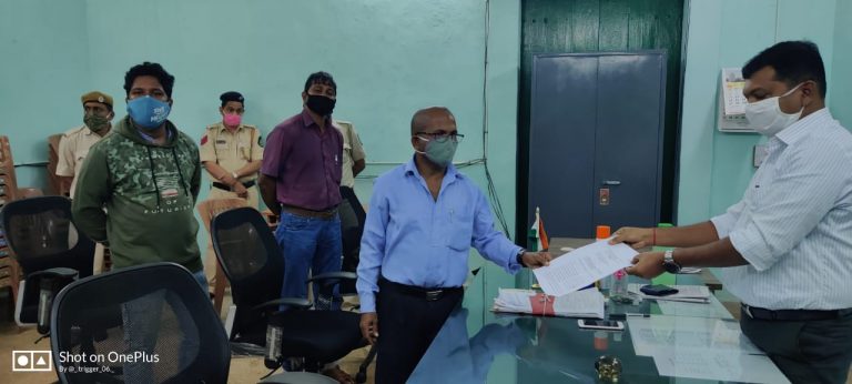 IIT Goa project: Around 500 villagers demonstrated against land demarcation By Devendra Gaonkar
