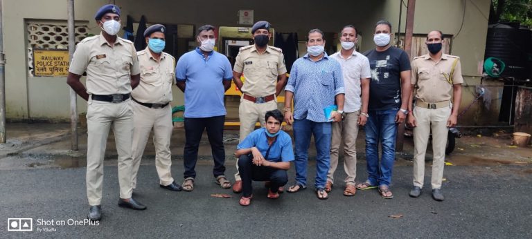 Pantry staff of Goa Express arrested for carrying drugs by Vasco Railway Police