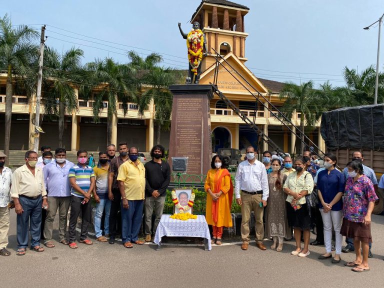 Goenchea Raponkarancho Ekvott to ‘father of fishing’ Matany Saldanha on 72nd birthday
