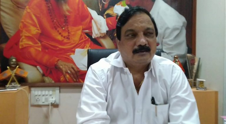 नारायण राणे सर्वाधिक काळ जिल्ह्याच्या सत्ताकेंद्रात होते हे लक्षात ठेऊनच आमदार नितेश राणे यांनी आरोप करावेत  मनसे प्रदेश सरचिटणीस परशुराम उपरकर यांचा सल्ला