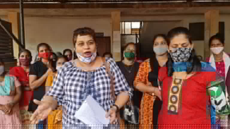 Porvorim women visit Police District HQ, demanding action against PI, constable.