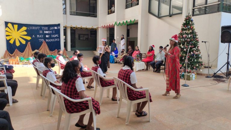 St. Michael HSS celebrates online and offline Christmas function for students