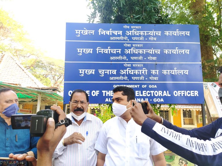 Goa Forward meets SEC over irregularities in electoral roll