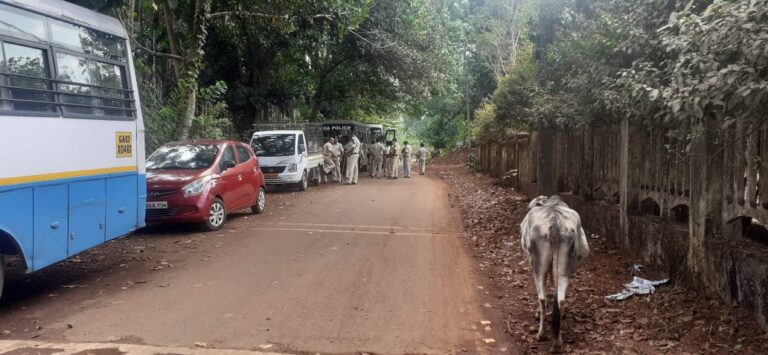 We will continue to fight despite all odds, say Melauli villagers By Devendra Gaonkar