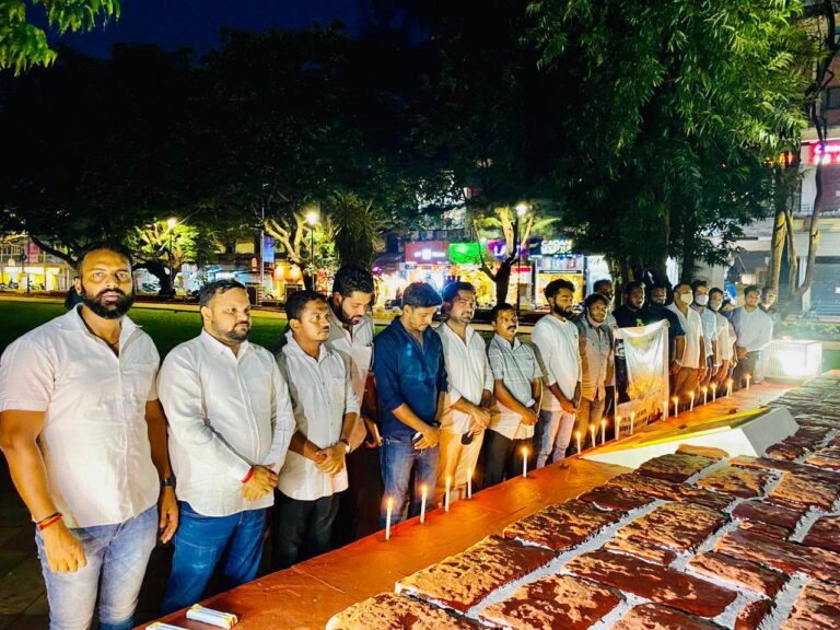 Youth Congress pays tribute to farmers who lost live agitating against farm laws