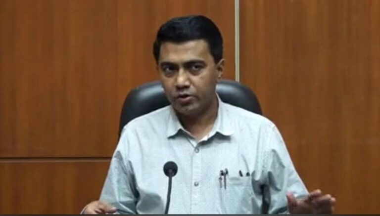 No instructions were given by anybody from Govt not to oppose Mhadei award notification