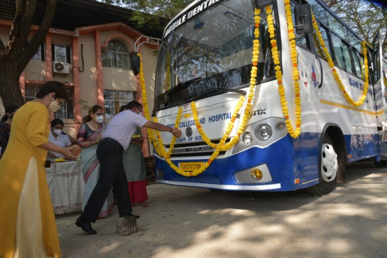 Health Minister inaugurates Mobile Dental Van