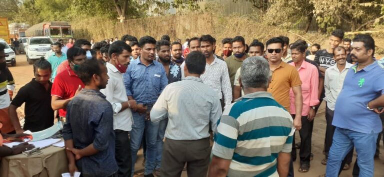 Local protest against Paper Mill at Honda IDC  Devendra Gaonkar     Valpoi