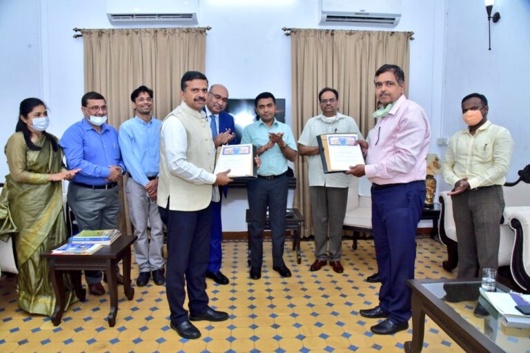 Government of Goa signs MoU with IIFCL Projects Ltd 